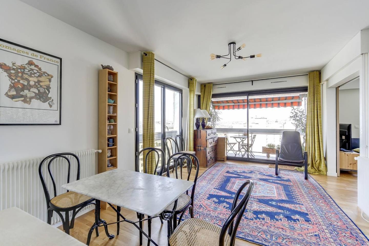 Guestready - Cosy Flat With Panoramic Views Lejlighed Paris Eksteriør billede